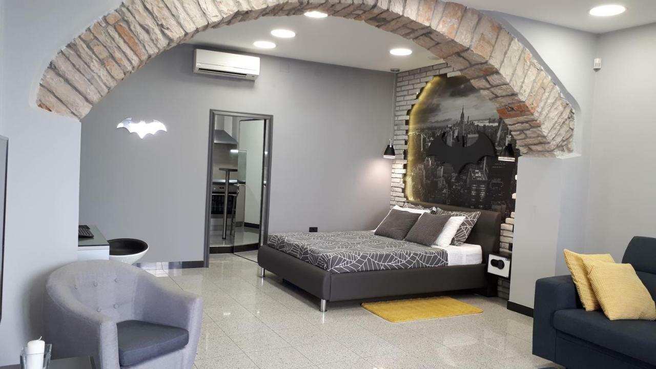 Апартаменти Batcave Пула Екстер'єр фото